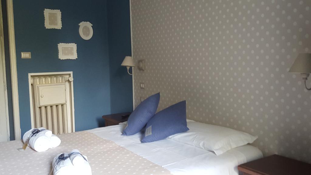 Double or Twin Room,148642438:JPEG